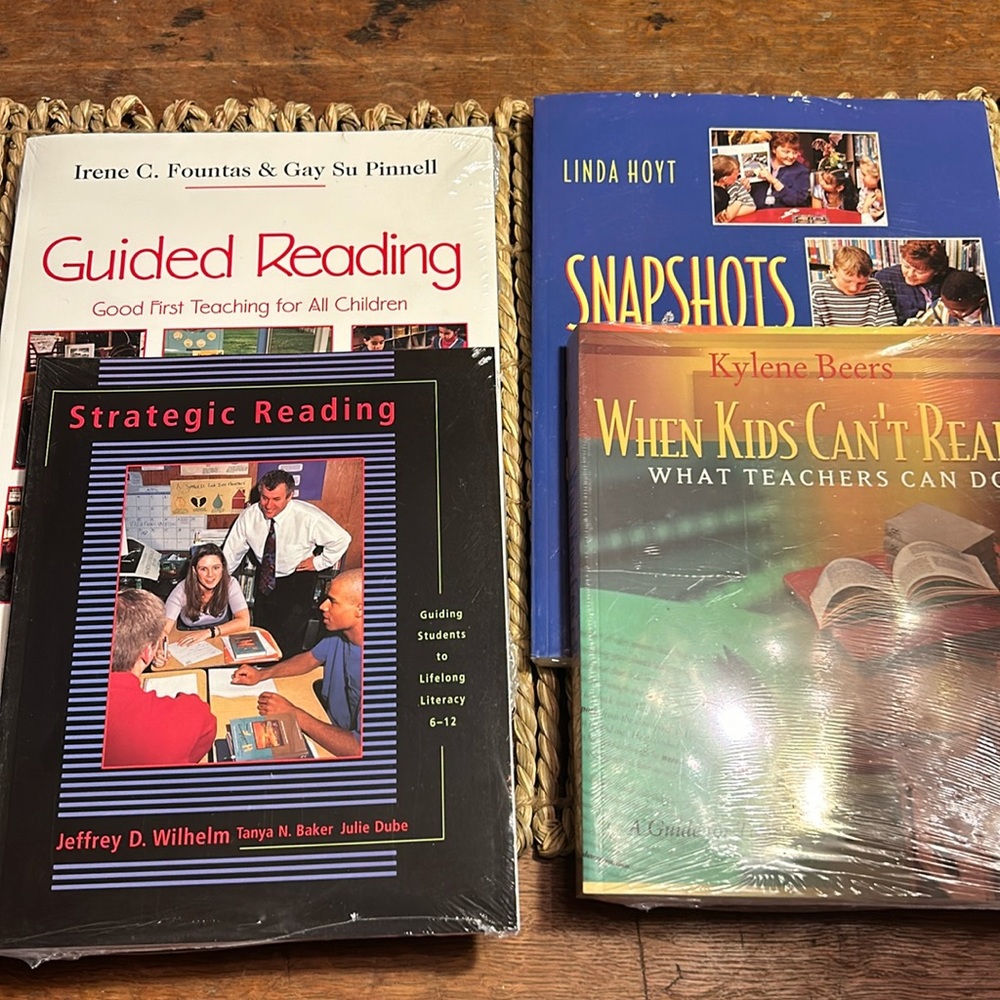 📚 Reading Essentials for Teachers 👩‍🏫 👨‍🏫 or Parents ALL Vacuumed Saeled